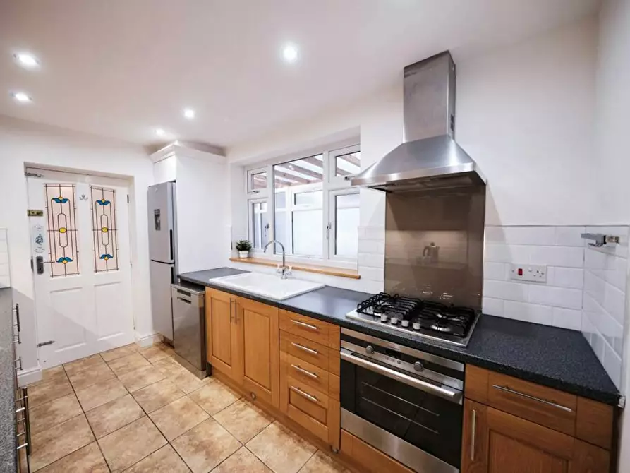 Immagine 8 di Casa indipendente in affitto  in Mere Green Road a 
