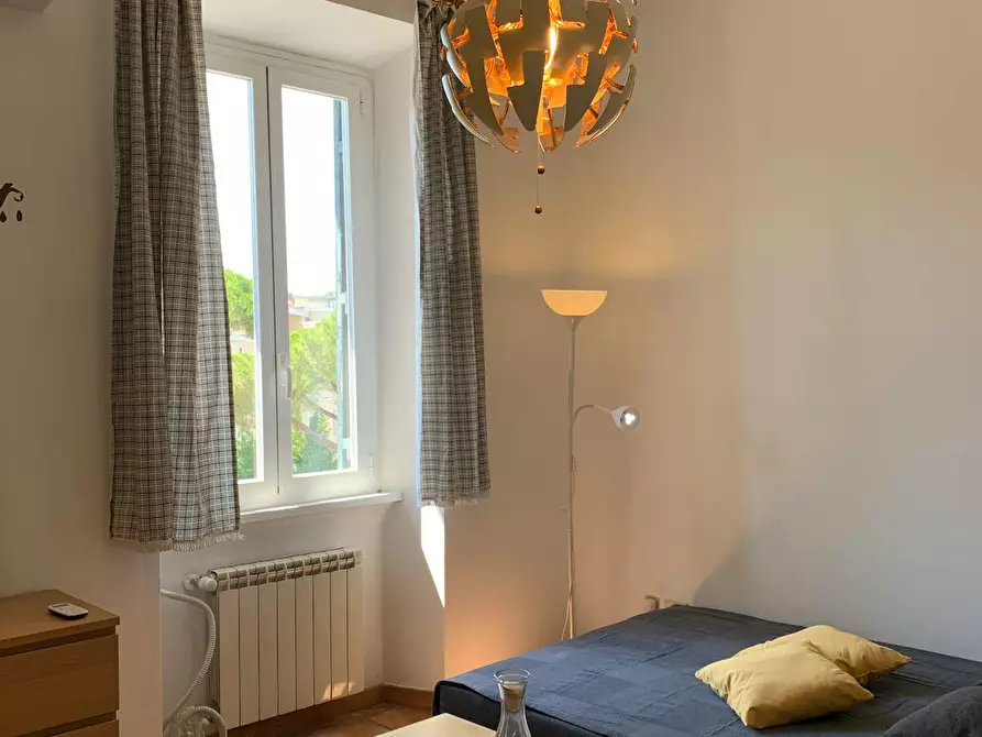 Immagine 10 di Appartamento in affitto  in Via Francesco Caracciolo a Roma