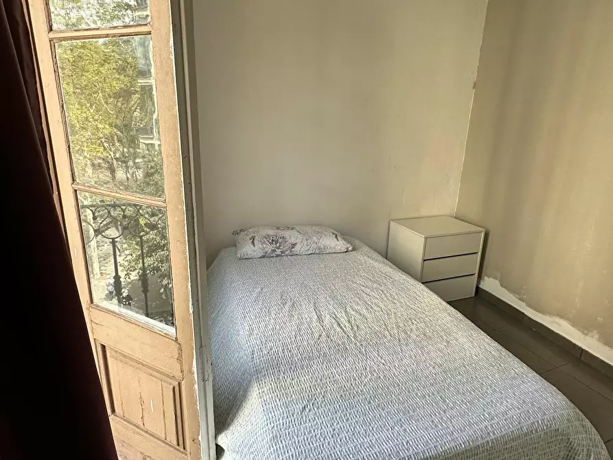 Immagine 3 di Camera in affitto  in Passeig de Lluís Companys a Barcelona