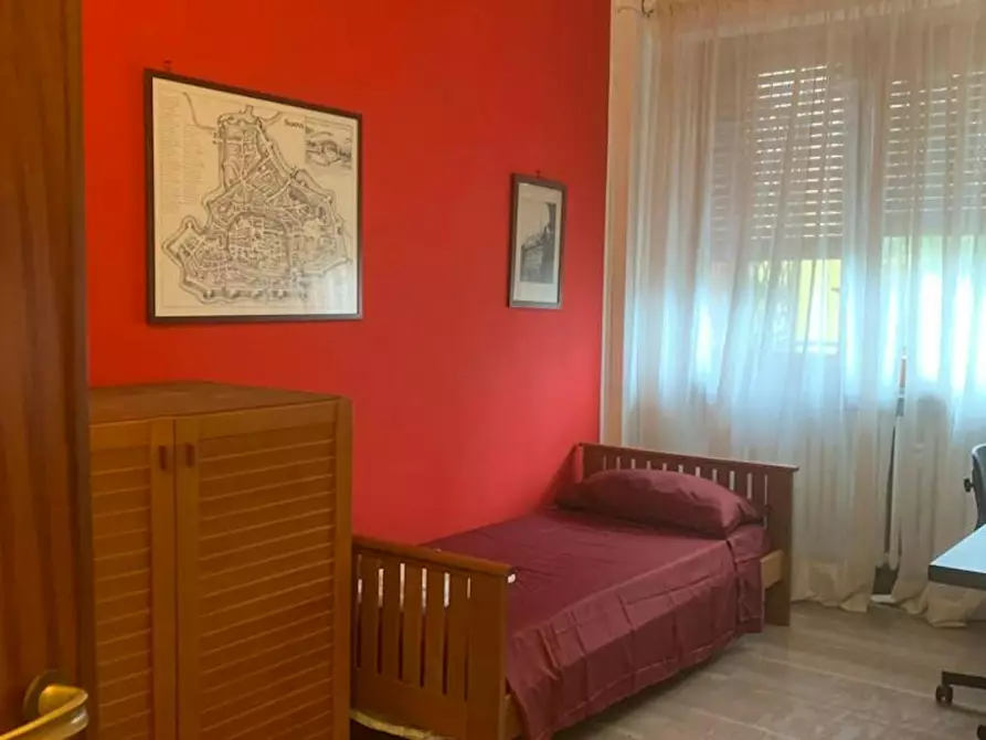 Immagine 1 di Camera in affitto  in Via Ercolano a Milano