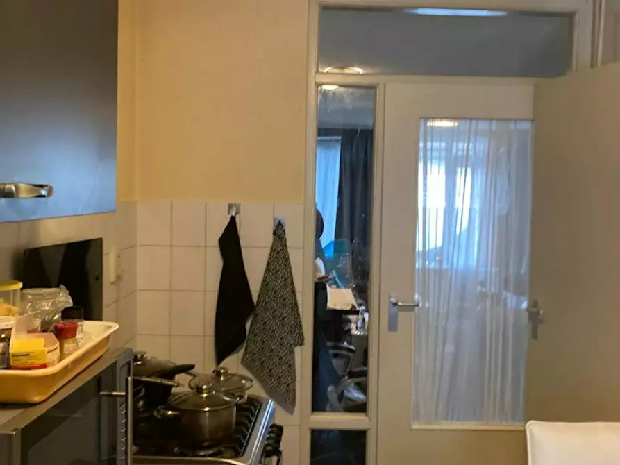Immagine 6 di Camera in affitto  in Hooglandstraat a Rotterdam