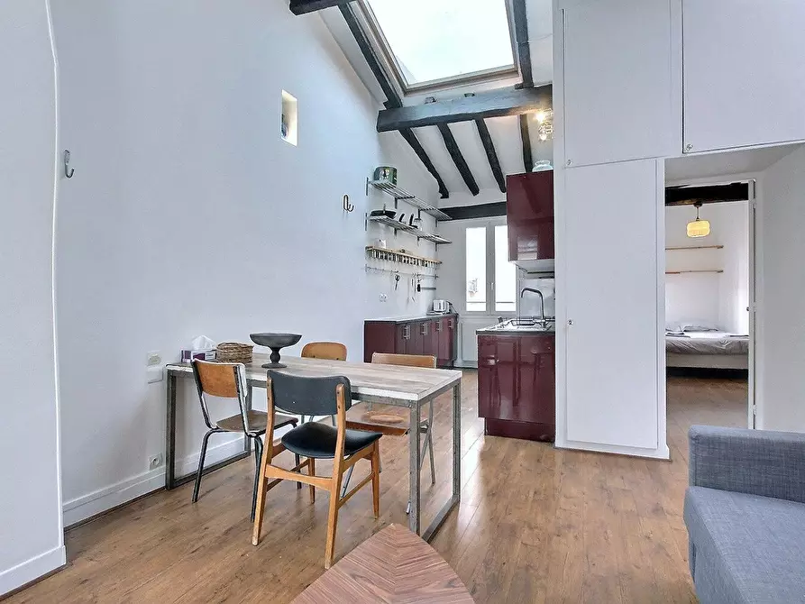 Immagine 4 di Appartamento in affitto  in Rue des Gravilliers a Paris 03