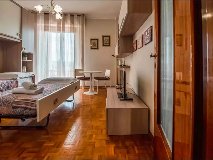 Immagine 8 di Appartamento in affitto  in Via Aretina a Firenze