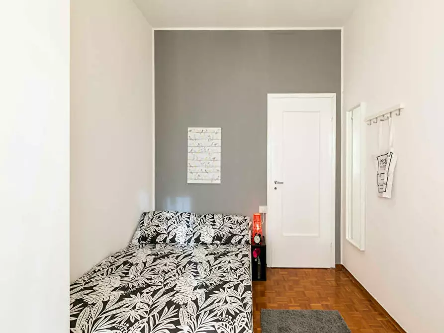 Immagine 3 di Camera in affitto  in Via Delle Betulle a Milano