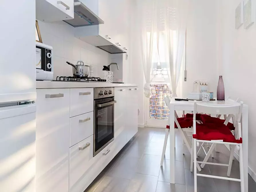 Immagine 9 di Camera in affitto  in Via dei Mandorli a Buccinasco