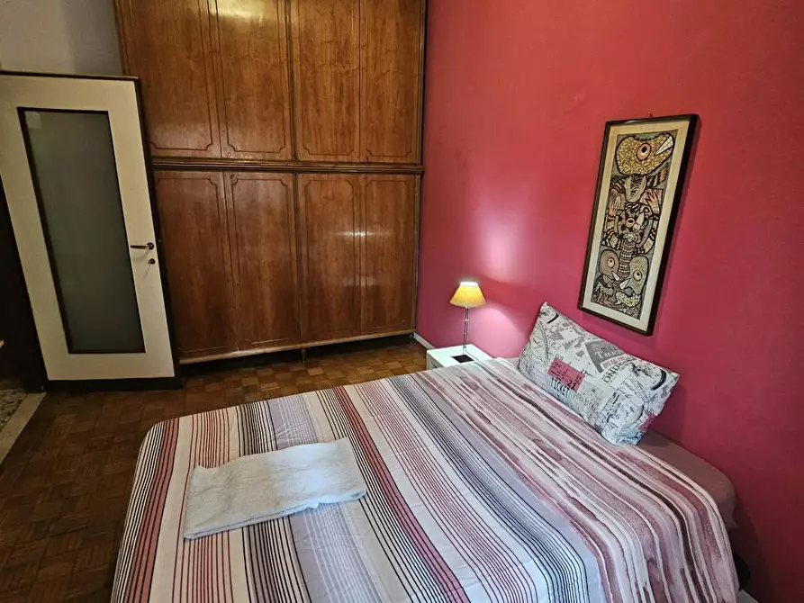Immagine 4 di Camera in affitto  in Via Ercolano a Milano