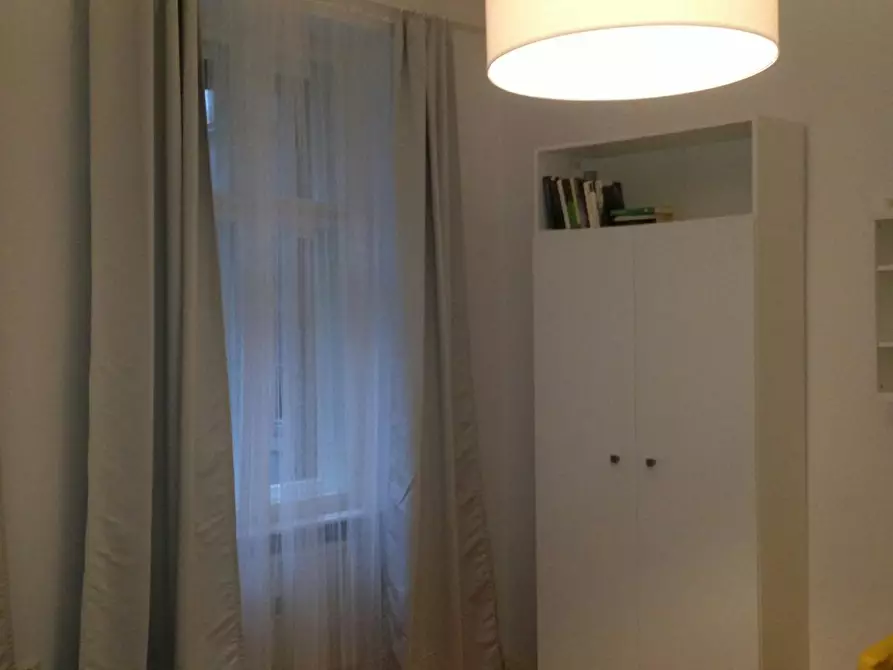 Immagine 2 di Appartamento in affitto  in Eisenacher Straße a Berlin