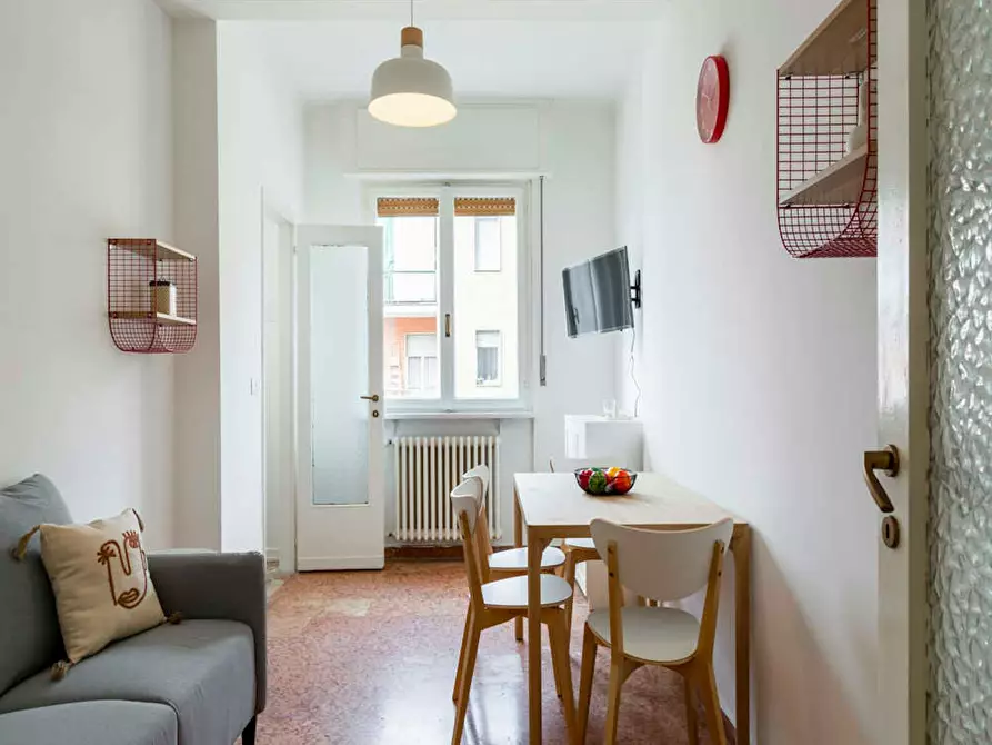 Immagine 6 di Camera in affitto  in Via Arcivescovo Romilli a Milano