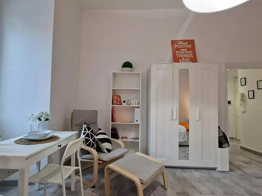 Immagine 9 di Camera in affitto  in Via Ostiense a Roma