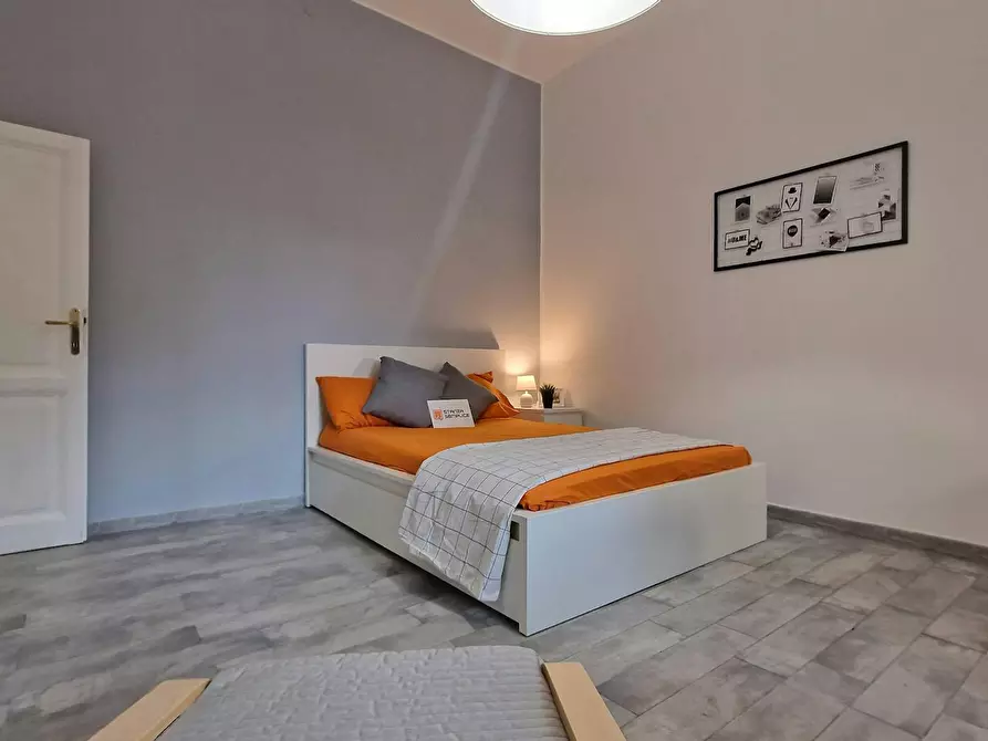 Immagine 3 di Camera in affitto  in Via Ostiense a Roma