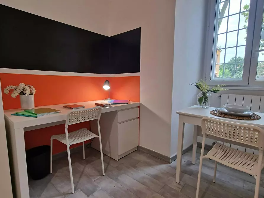 Immagine 5 di Camera in affitto  in Via Ostiense a Roma