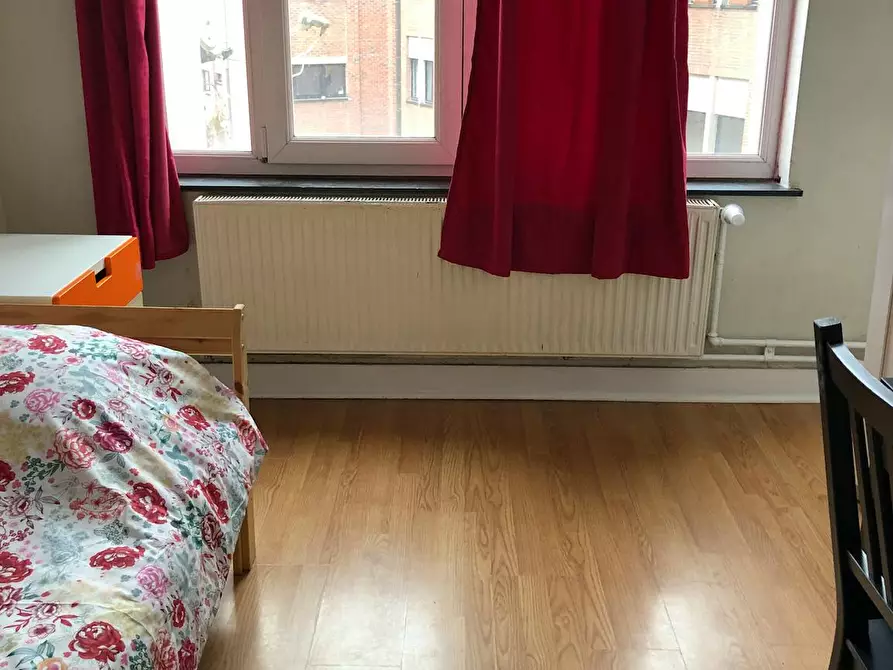 Immagine 10 di Camera in affitto  in Rue Saint-Christophe a Bruxelles