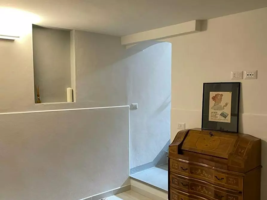 Immagine 4 di Casa indipendente in affitto  in Via Montebello a Firenze