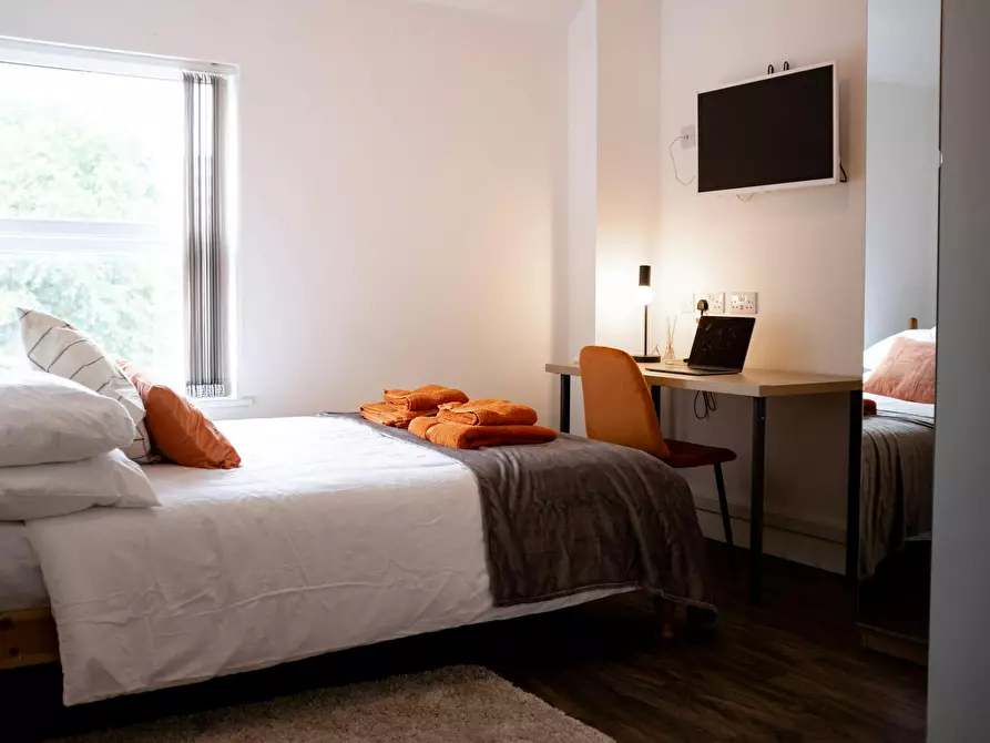 Immagine 2 di Casa indipendente in affitto  in Gordon Street a 