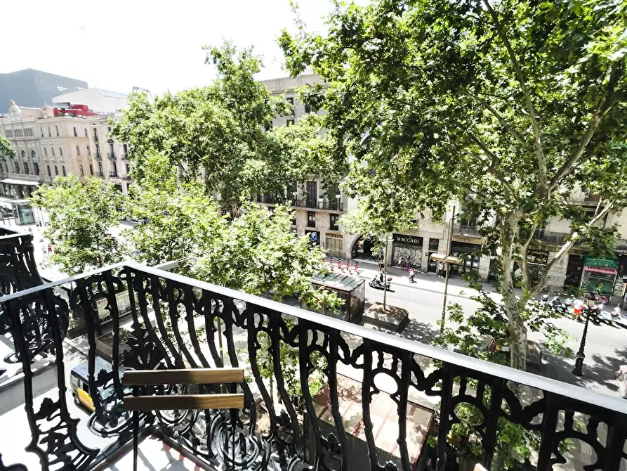 Immagine 5 di Camera in affitto  in Carrer la Rambla a Barcelona