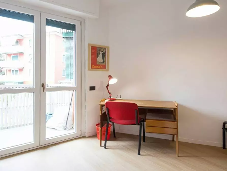 Immagine 9 di Appartamento in affitto  in Via Lorenteggio a Milano
