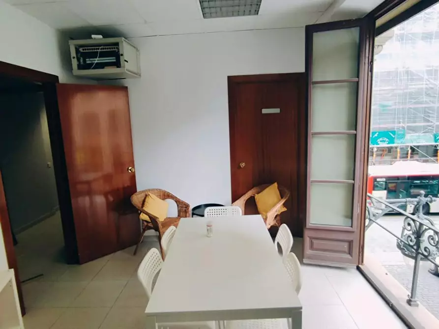 Immagine 10 di Camera in affitto  in Via Laietana a Barcelona