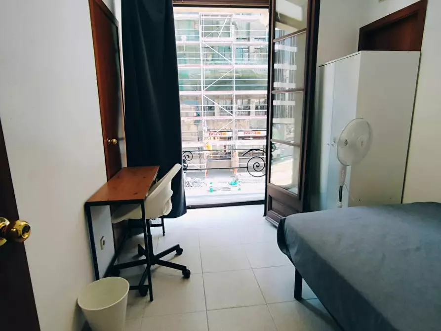 Immagine 2 di Camera in affitto  in Via Laietana a Barcelona