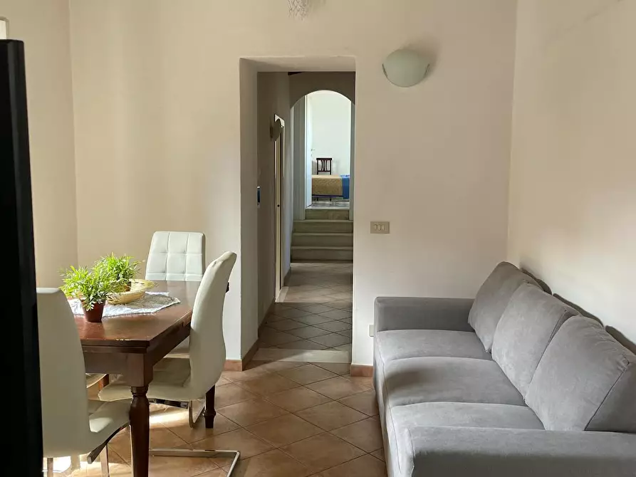 Immagine 1 di Appartamento in affitto  in Via Camollia a Siena