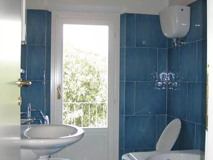 Immagine 4 di Appartamento in affitto  in Via Camollia a Siena