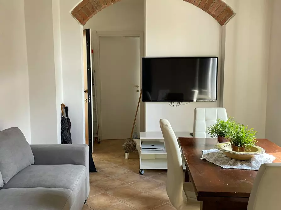 Immagine 2 di Appartamento in affitto  in Via Camollia a Siena