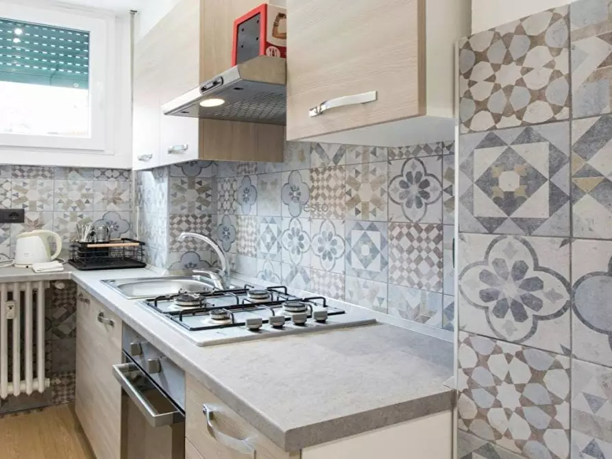 Immagine 9 di Camera in affitto  in Via Lorenteggio a Milano