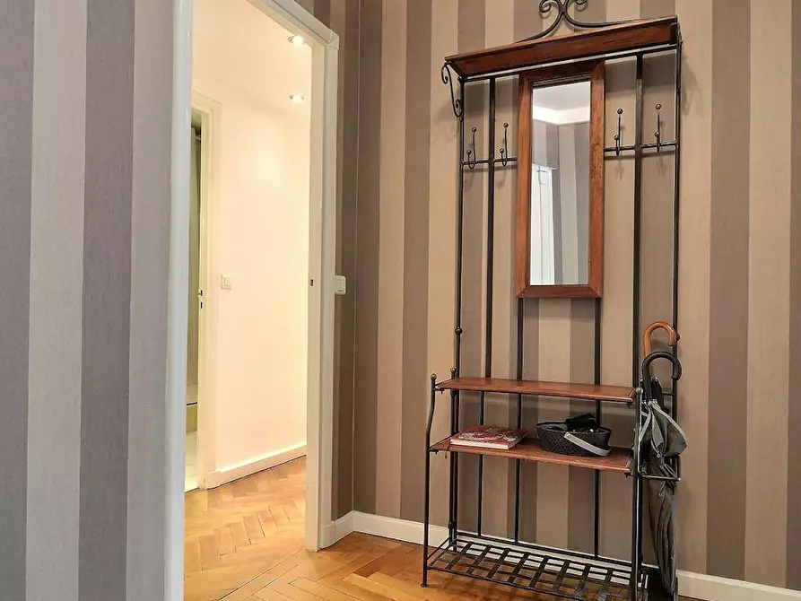 Immagine 6 di Appartamento in affitto  in Boulevard Saint-Germain a Paris 07
