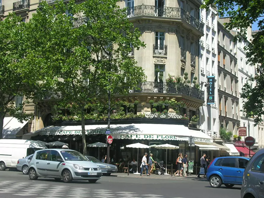 Immagine 3 di Appartamento in affitto  in Boulevard Saint-Germain a Paris 07