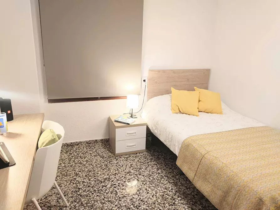 Immagine 4 di Camera in affitto  in Carrer d'Alcoi a Moncada