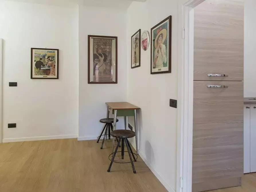 Immagine 9 di Camera condivisa in affitto  in Via Lorenteggio a Milano