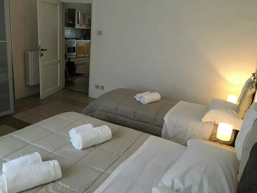 Immagine 2 di Camera in affitto  in Via Celso a Firenze