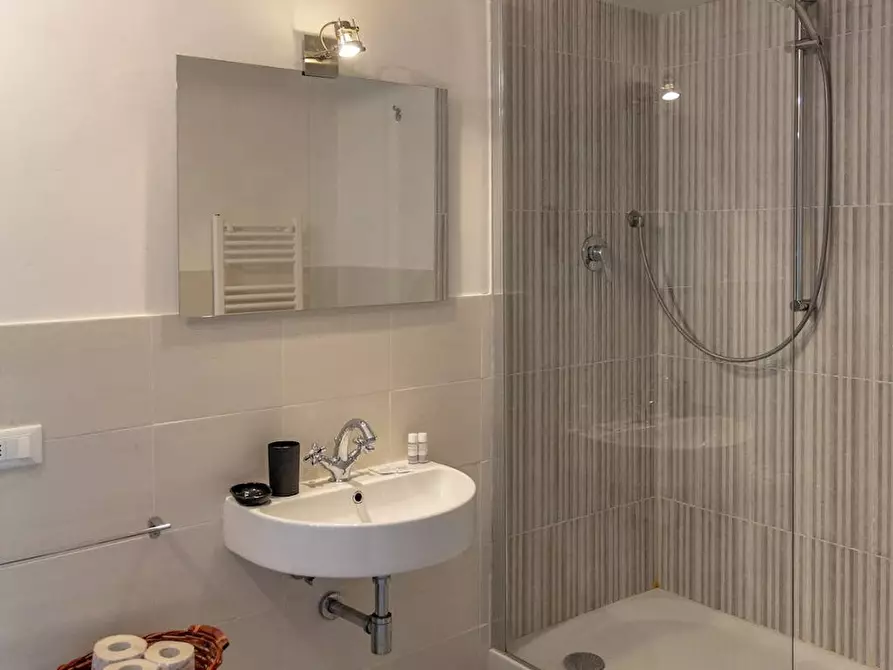 Immagine 6 di Appartamento in affitto  in Via dell'Erta Canina a Firenze