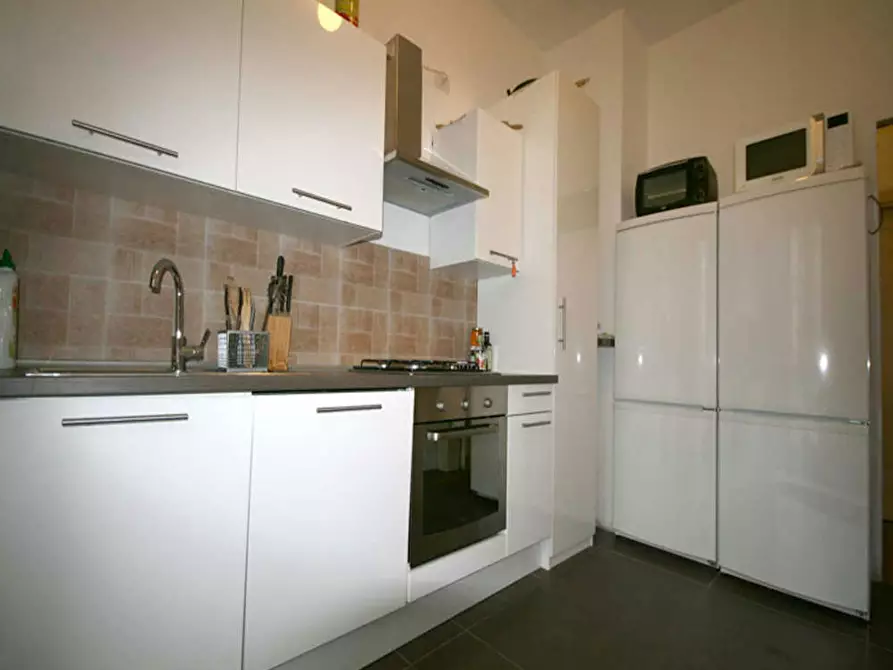 Immagine 2 di Camera in affitto  in Viale Francesco Restelli a Milano