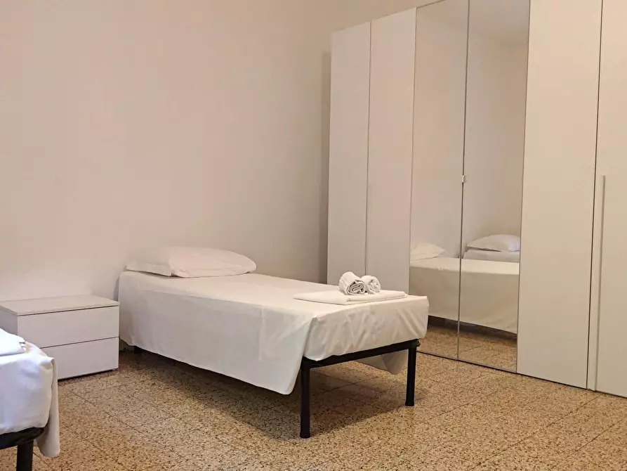 Immagine 6 di Appartamento in affitto  in Via Toscana a Bologna