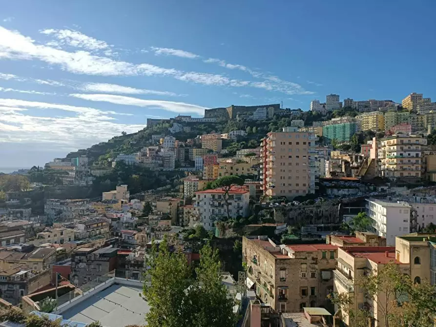 Immagine 1 di Camera in affitto  in Salita Tarsia a Napoli