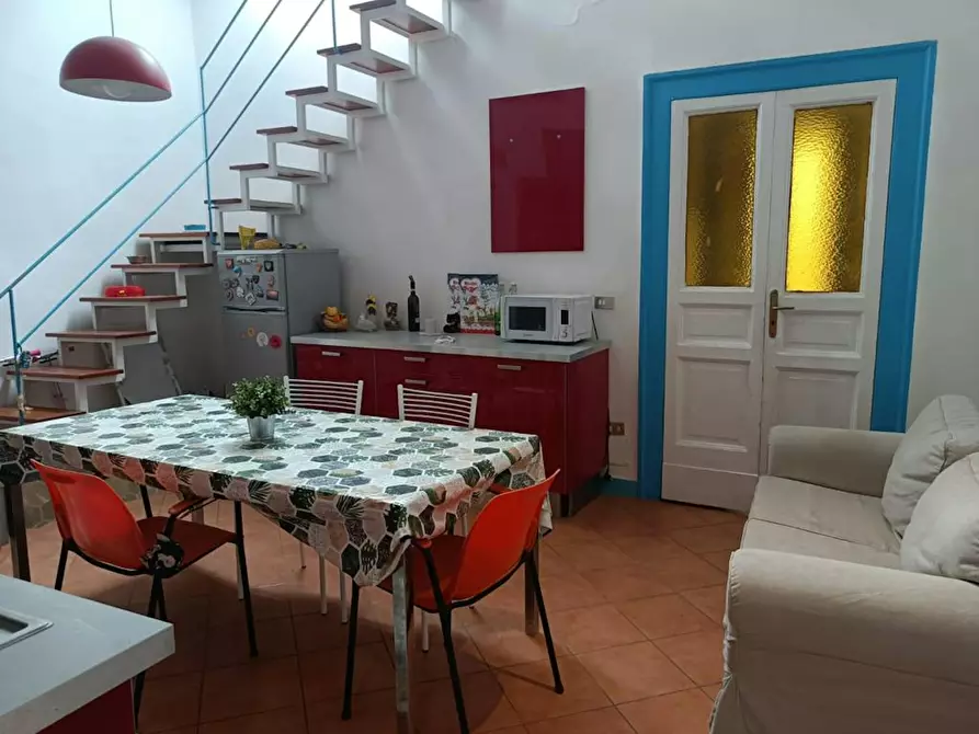 Immagine 3 di Camera in affitto  in Salita Tarsia a Napoli