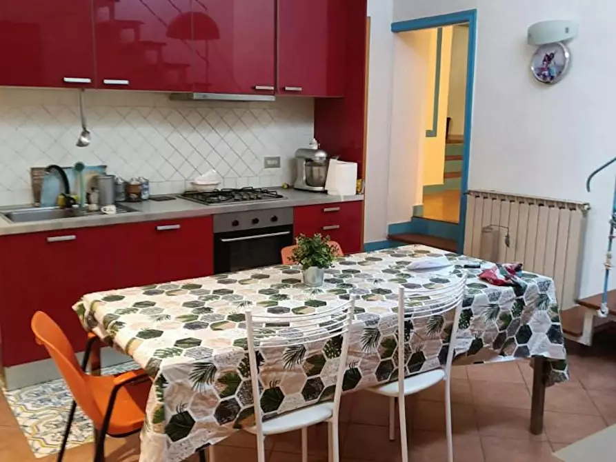 Immagine 2 di Camera in affitto  in Salita Tarsia a Napoli