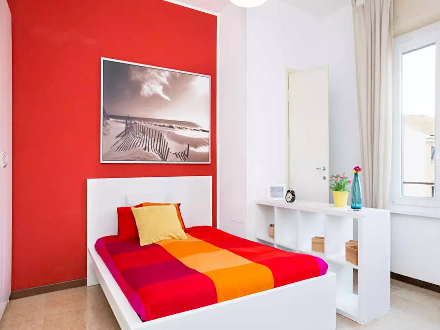 Immagine 6 di Camera in affitto  in Viale Carlo Espinasse a Milano