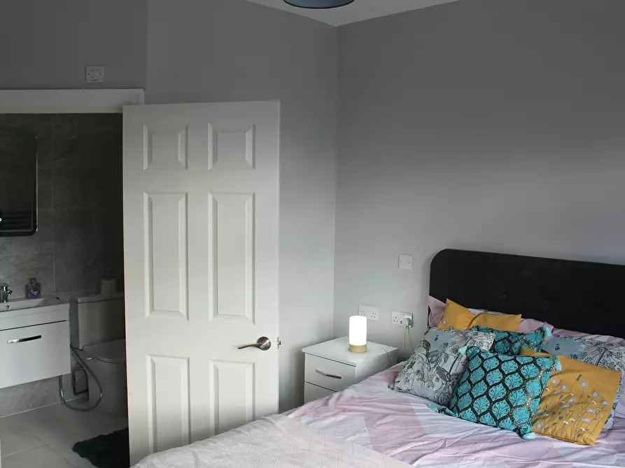 Immagine 3 di Camera in affitto  in Croydon Road a Croydon