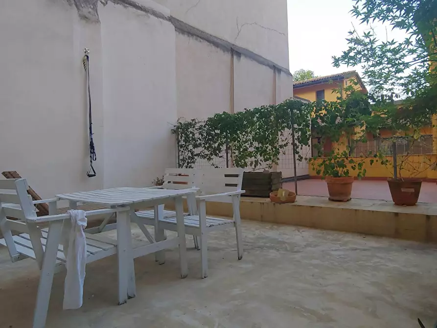 Immagine 6 di Appartamento in affitto  in Via San Felice a Bologna