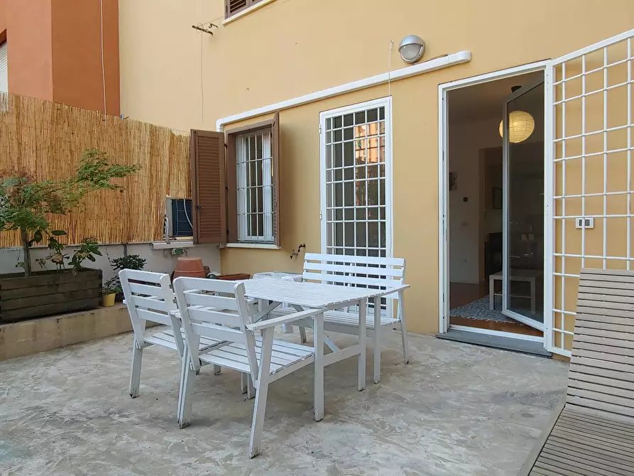 Immagine 8 di Appartamento in affitto  in Via San Felice a Bologna