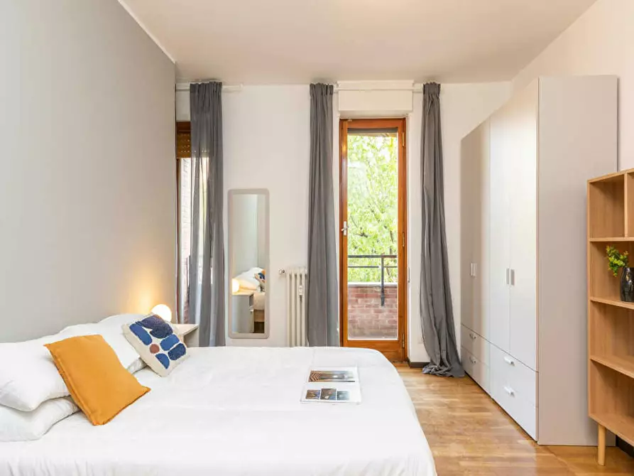 Immagine 6 di Camera in affitto  in Viale Tibaldi a Milano