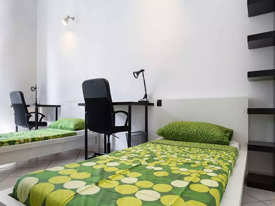 Immagine 5 di Camera in affitto  in Via Giorgio Briano a Milano