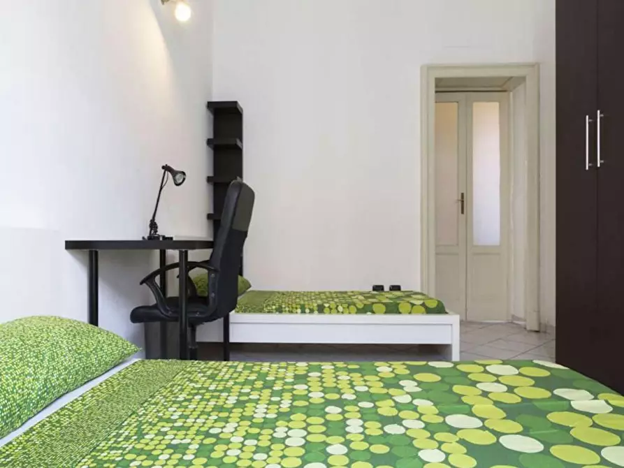 Immagine 3 di Camera in affitto  in Via Giorgio Briano a Milano