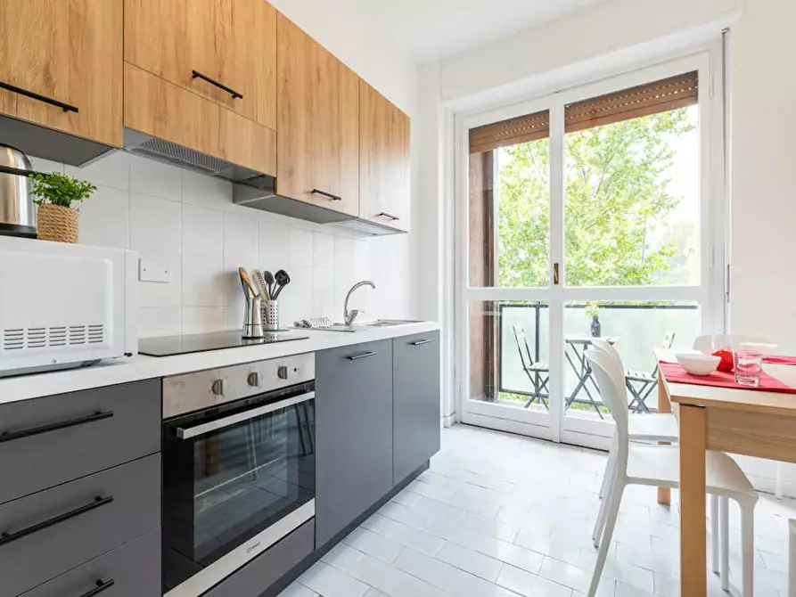 Immagine 10 di Camera in affitto  in Viale Tibaldi a Milano