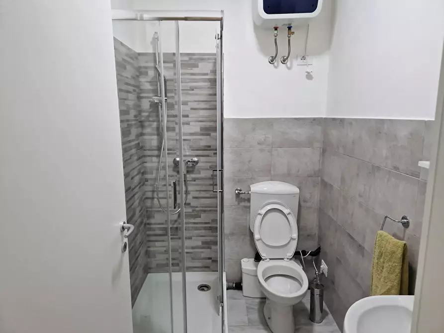 Immagine 6 di Camera in affitto  in Corso Trapani a Torino
