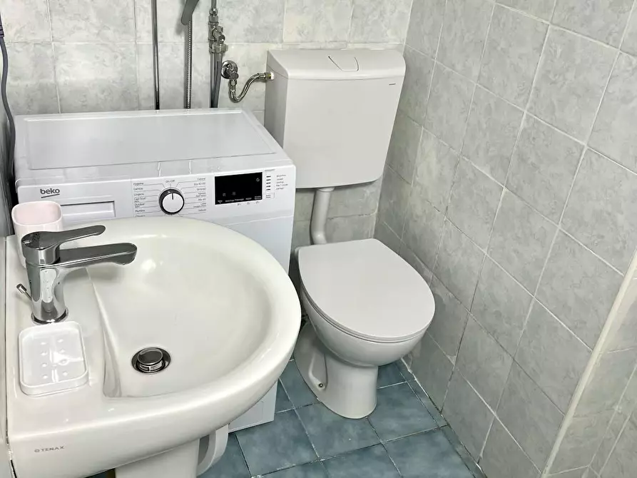 Immagine 10 di Appartamento in affitto  in Via Principe Tommaso a Torino