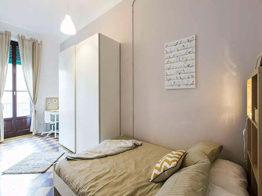 Immagine 2 di Camera in affitto  in Via Verbano a Milano