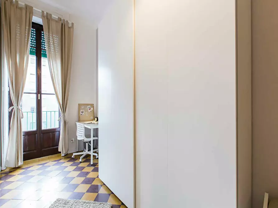 Immagine 6 di Camera in affitto  in Via Verbano a Milano