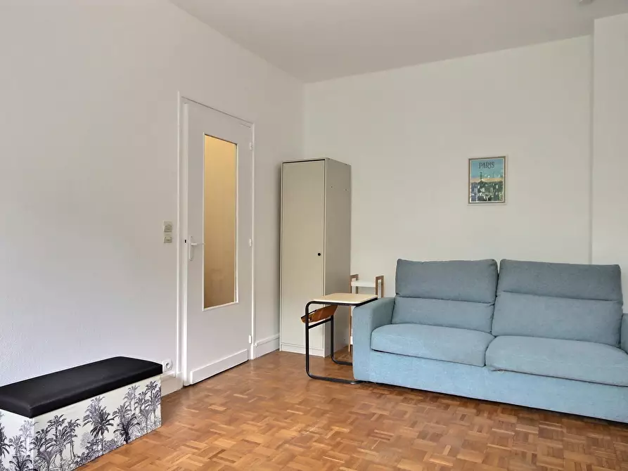 Immagine 3 di Appartamento in affitto  in Rue Joanès a Paris
